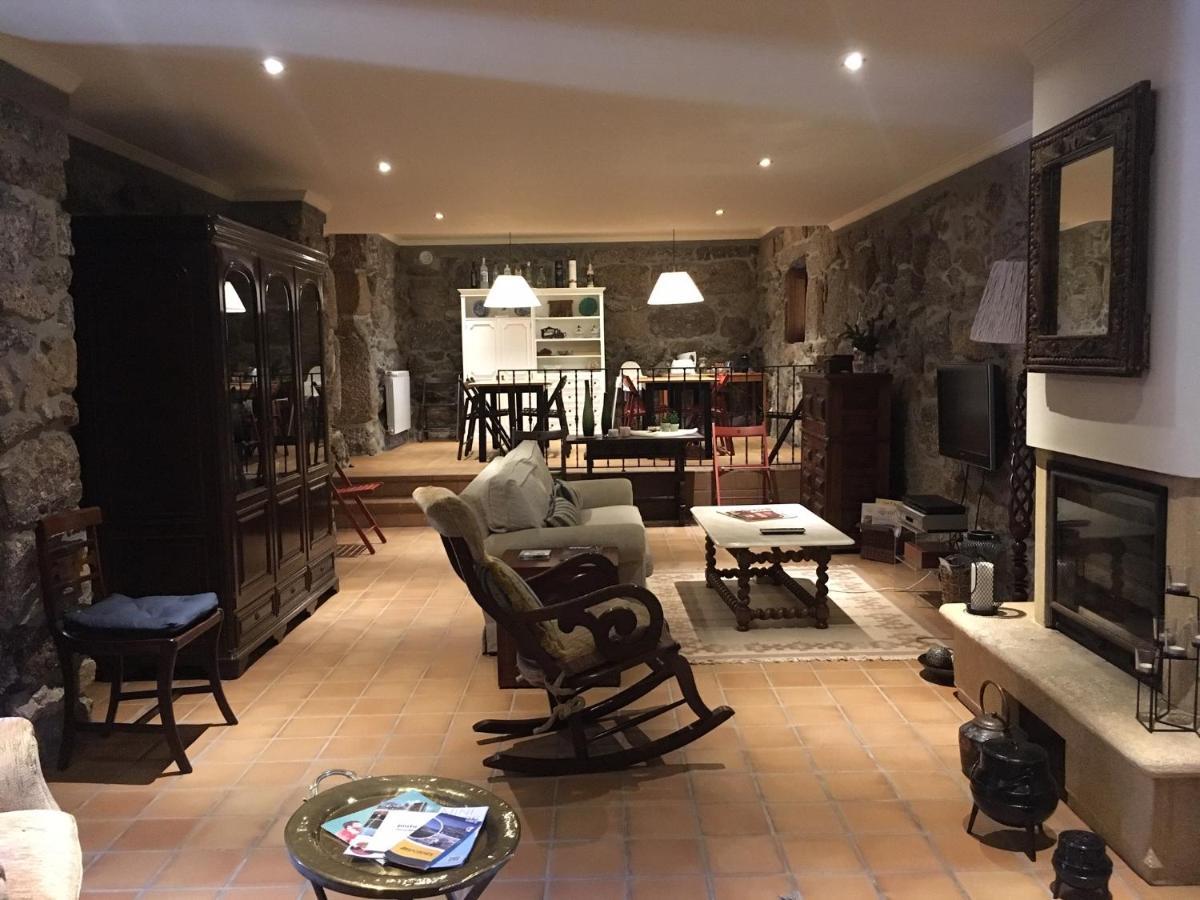 Bergui Guesthouse - Guimaraes Luaran gambar