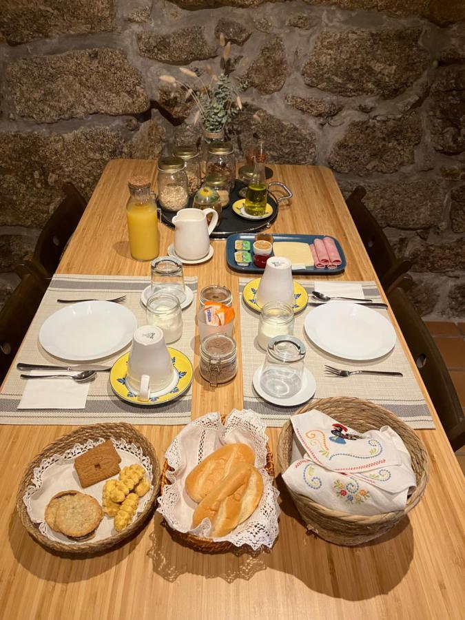 Bergui Guesthouse - Guimaraes Luaran gambar