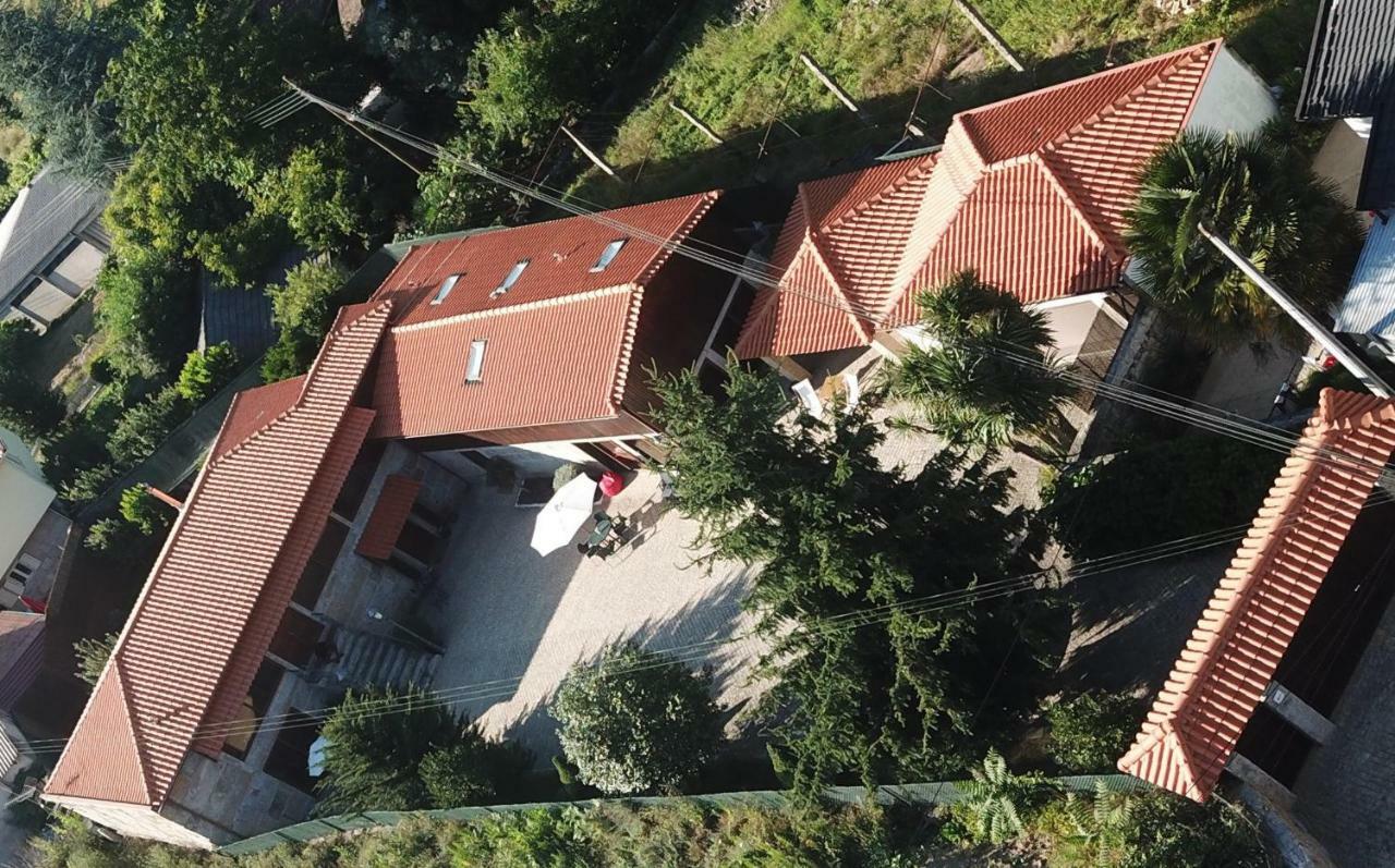 Bergui Guesthouse - Guimaraes Luaran gambar